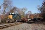 CSXT 8014 Leads L040 at CP-78